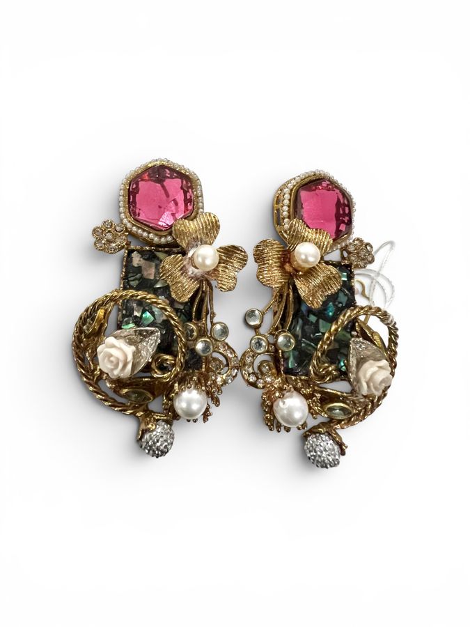Gulaabi Fuchsia Bow Earrings