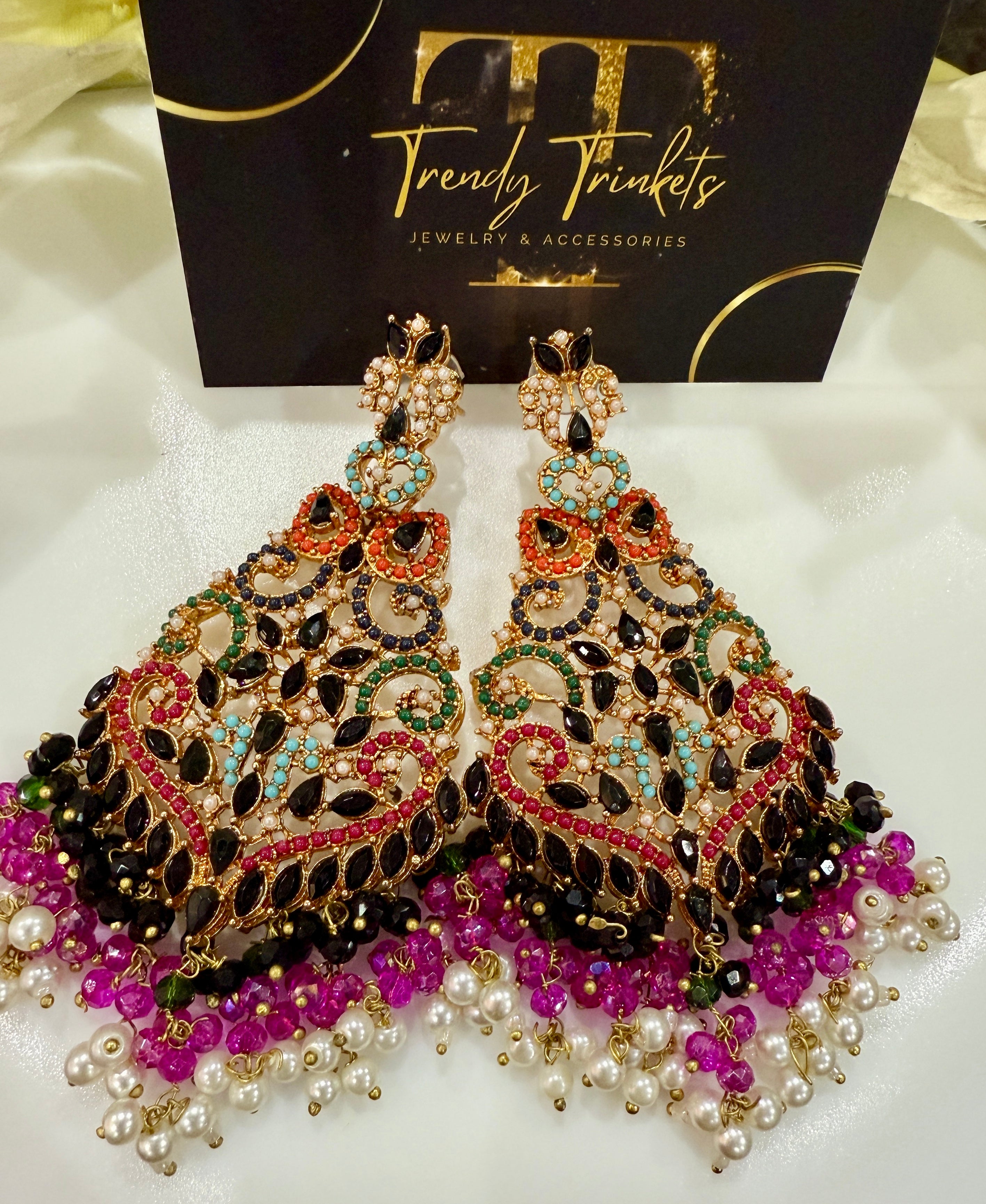 Emerald Drop Earrings – Gold Setting