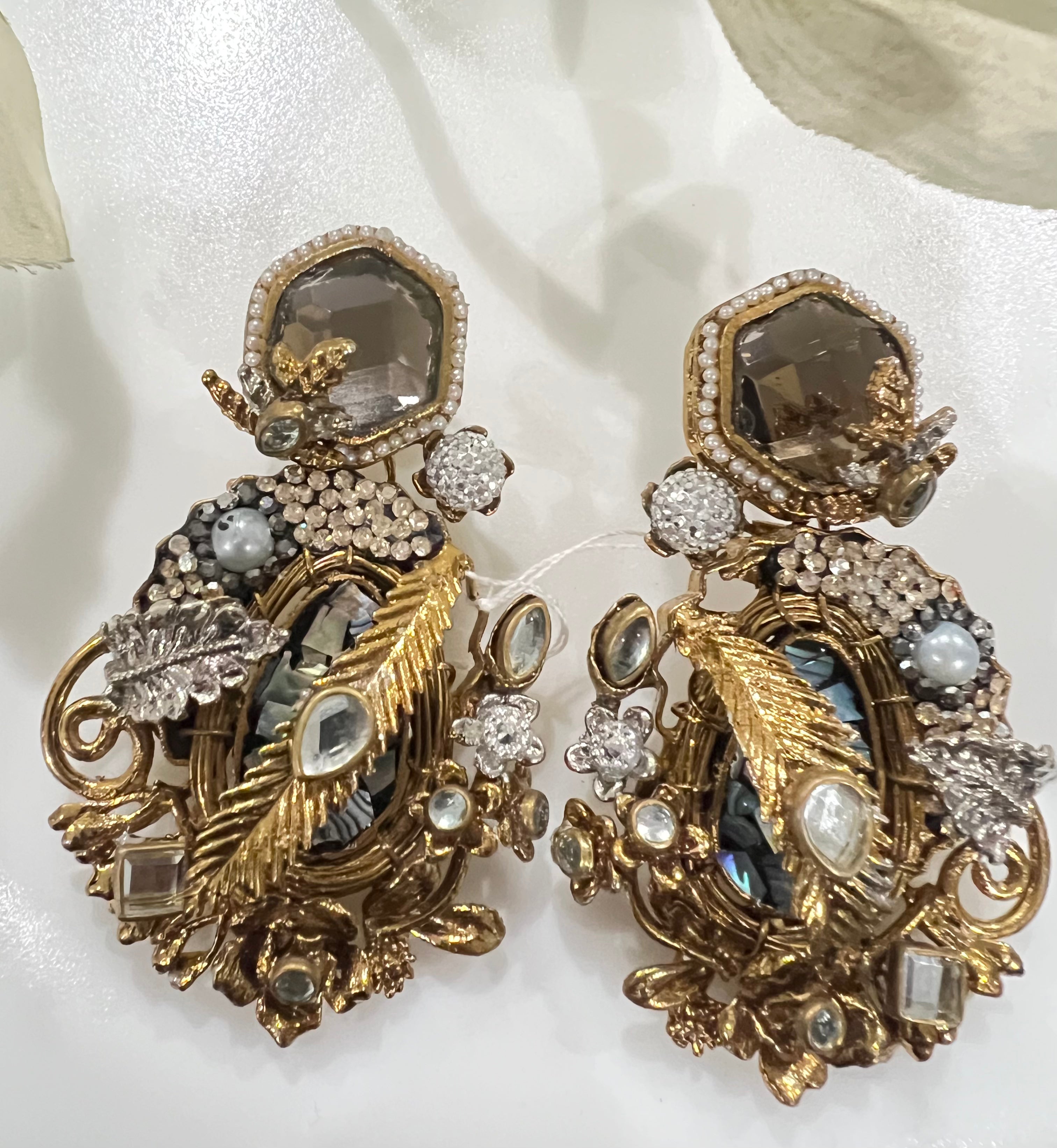 Designer Gold Ear Climber – Modern South Asian