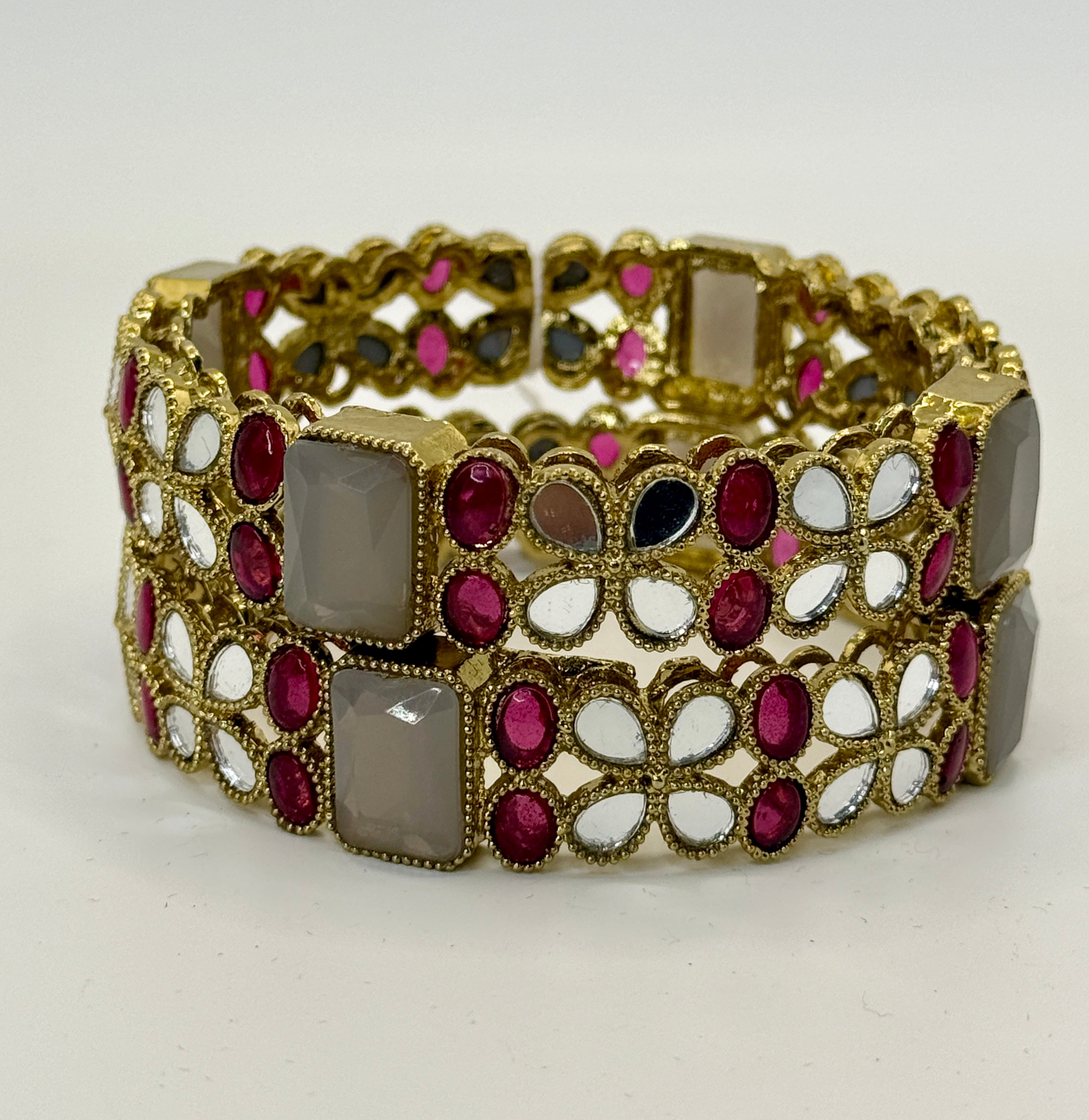 Polki Diamond Style Bangle – Single Piece Statement