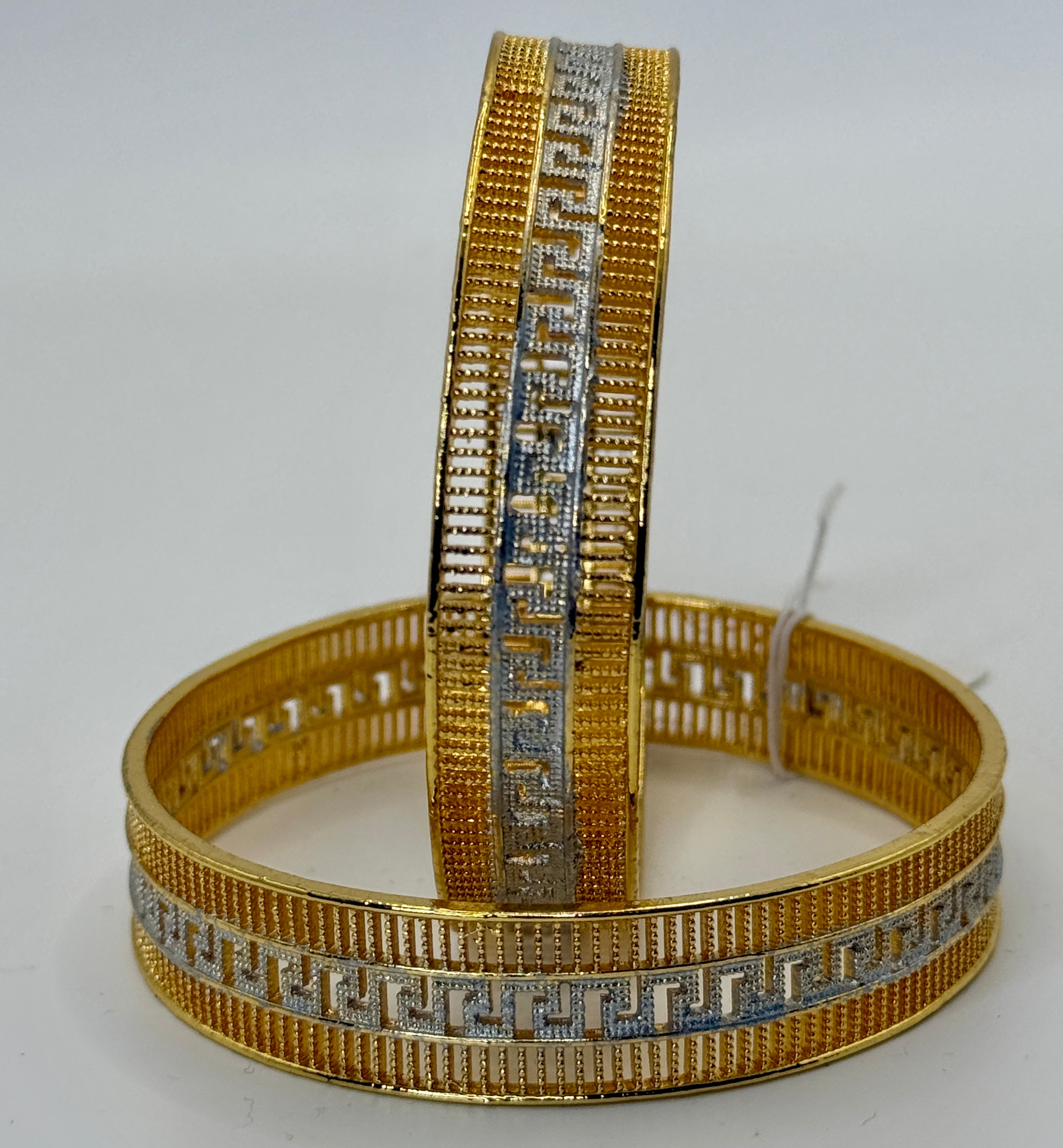 Pearl & Gold Kada Bangle – Elegant White