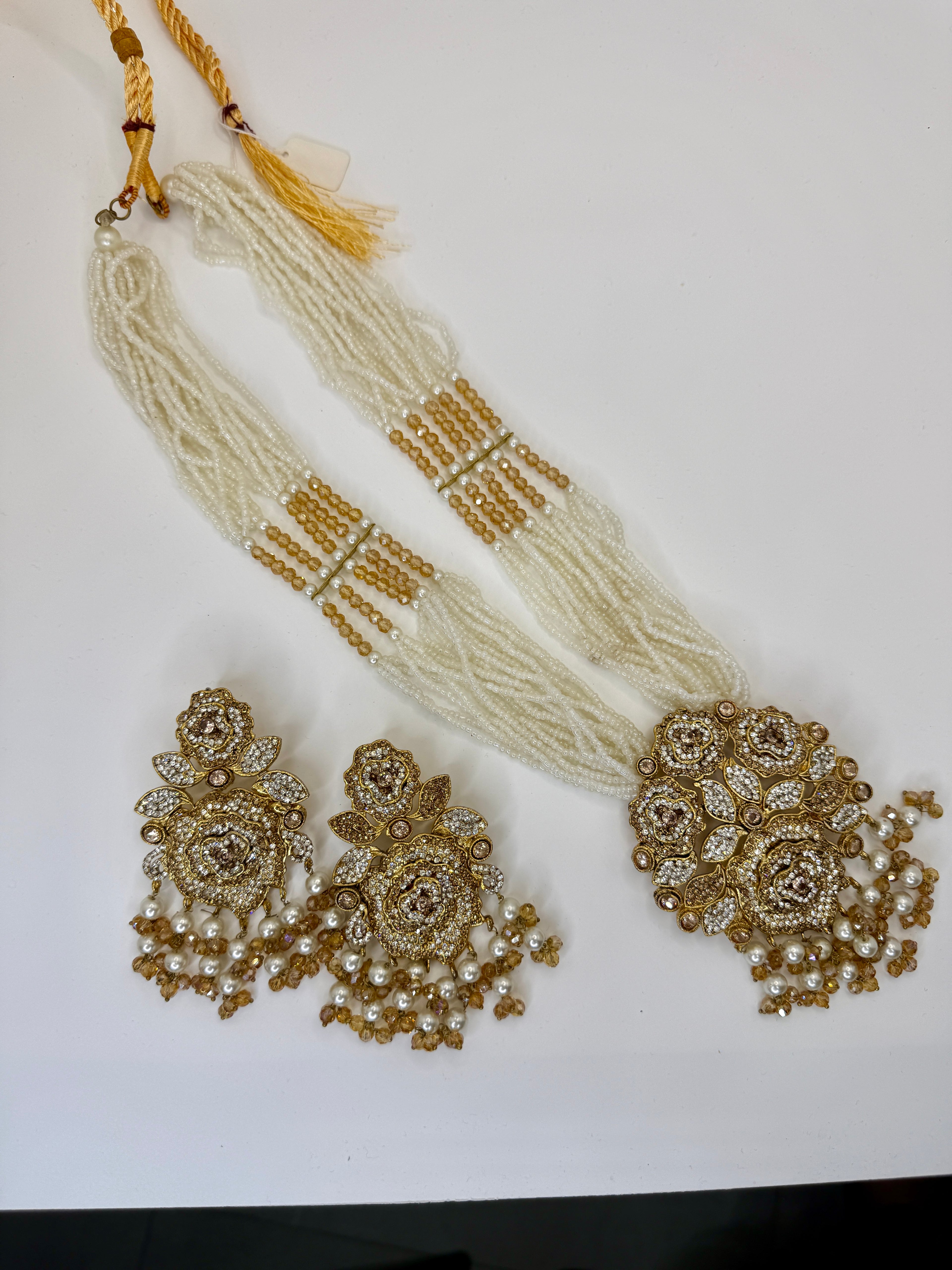 Kundan Necklace Set – White & Gold Bridal